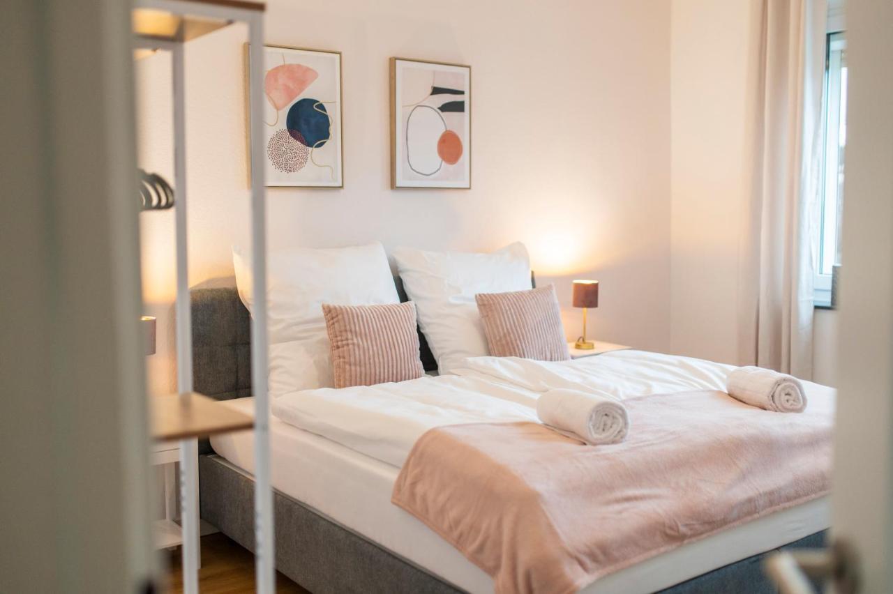 Peter Apartments - Wohnung 90Qm, 3 Schlafzimmer, Kueche, Wohnzimmer, Balkon, Netflix Fulda Exteriör bild