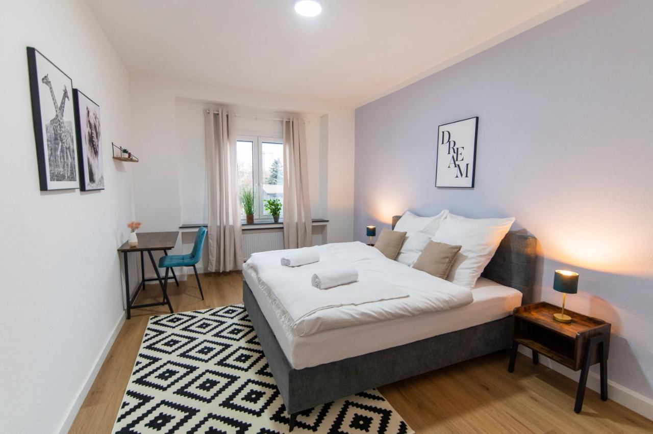 Peter Apartments - Wohnung 90Qm, 3 Schlafzimmer, Kueche, Wohnzimmer, Balkon, Netflix Fulda Exteriör bild
