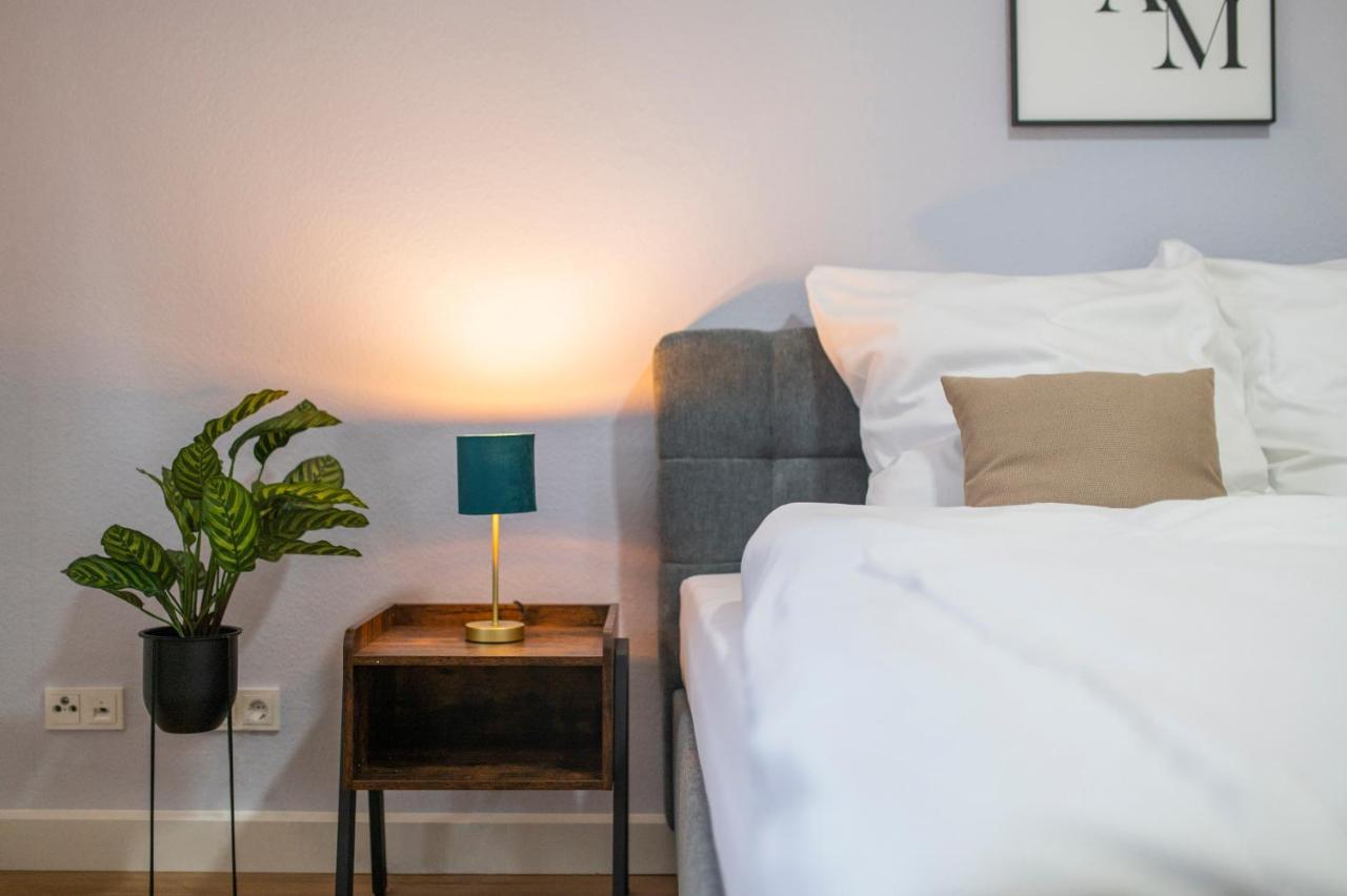 Peter Apartments - Wohnung 90Qm, 3 Schlafzimmer, Kueche, Wohnzimmer, Balkon, Netflix Fulda Exteriör bild