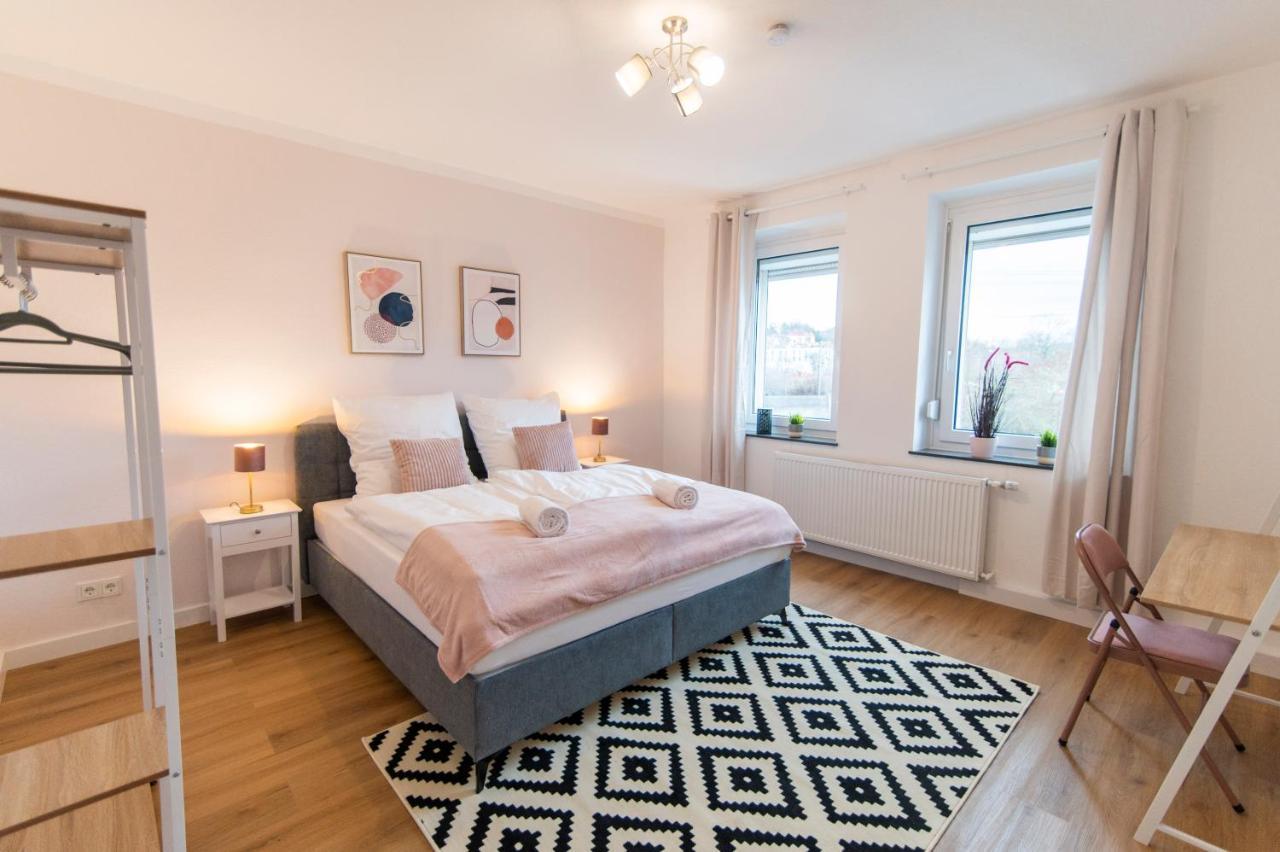 Peter Apartments - Wohnung 90Qm, 3 Schlafzimmer, Kueche, Wohnzimmer, Balkon, Netflix Fulda Exteriör bild