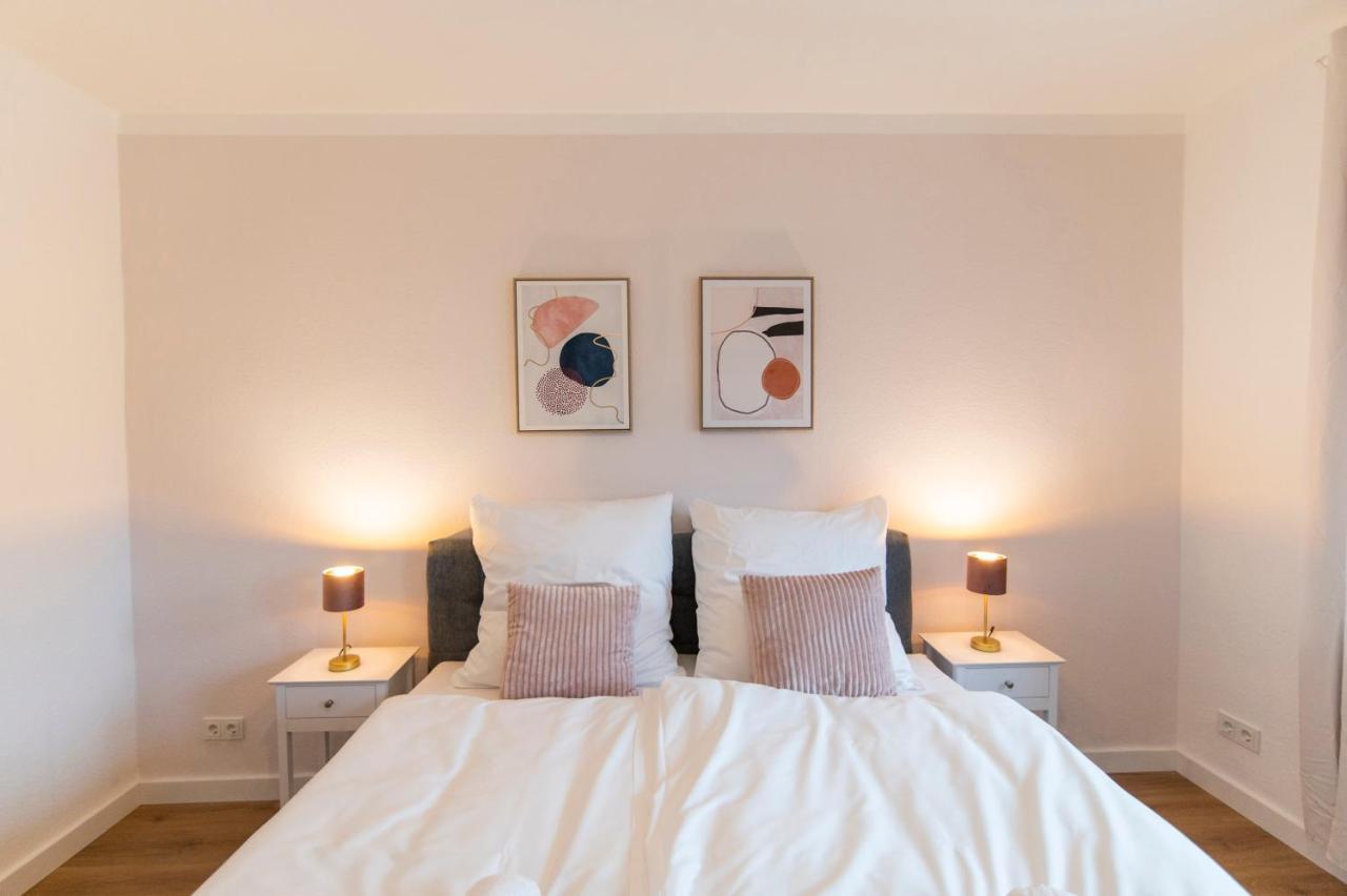Peter Apartments - Wohnung 90Qm, 3 Schlafzimmer, Kueche, Wohnzimmer, Balkon, Netflix Fulda Exteriör bild