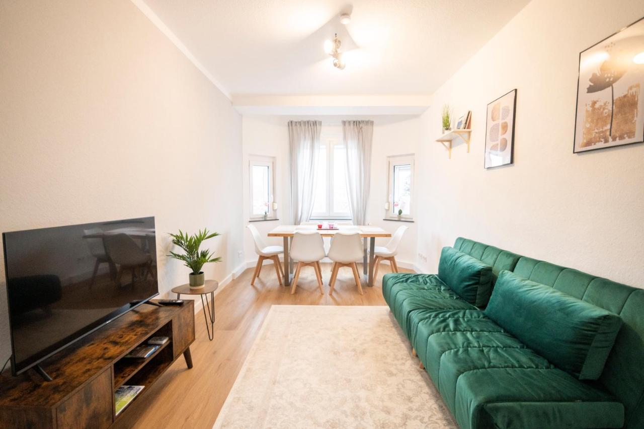 Peter Apartments - Wohnung 90Qm, 3 Schlafzimmer, Kueche, Wohnzimmer, Balkon, Netflix Fulda Exteriör bild